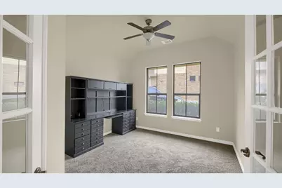 6921 Barstow Court, Austin, TX 78749 - Photo 11