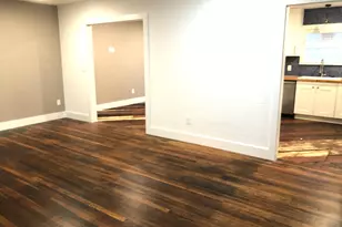 1221 S Austin Ave, Georgetown, TX 78626 - Photo 3