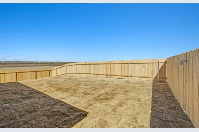 100 Eagle Valley Drive, Elgin, TX 78621 - Photo 19