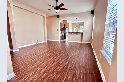 10200 Channel Island Drive, Austin, TX 78747 - Photo 3