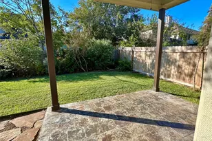 10200 Channel Island Dr, Austin, TX 78747 - Photo 19