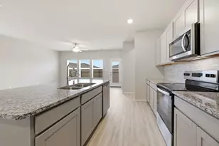 12809 Village Spun Plz, Buda, TX 78610 - Photo 11