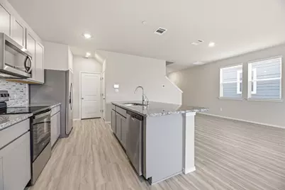 12809 Village Spun Plaza, Buda, TX 78610 - Photo 15