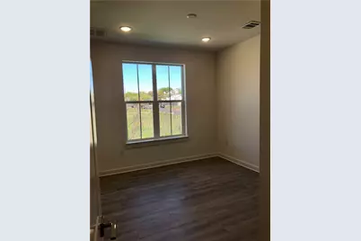 2624 Metcalfe Road #6, Austin, TX 78741 - Photo 9