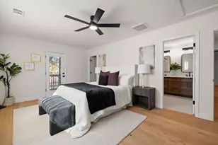 8102 Burrell Dr, Austin, TX 78757 - Photo 15