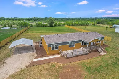 202 Lazy River Lane, Elgin, TX 78621 - Photo 3