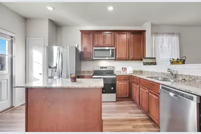 433 Stone Water Lane, Jarrell, TX 76537 - Photo 9