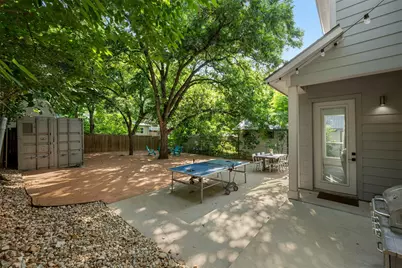 1902 E 8th Street, Austin, TX 78702 - Photo 23