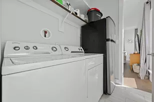 1902 E 8th St, Austin, TX 78702 - Photo 23