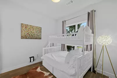 1902 E 8th Street, Austin, TX 78702 - Photo 21