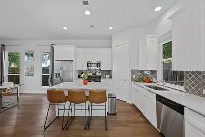 1902 E 8th Street, Austin, TX 78702 - Photo 7