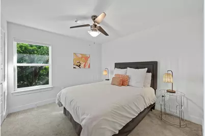 1902 E 8th Street, Austin, TX 78702 - Photo 17