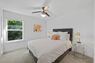 1902 E 8th St, Austin, TX 78702 - Photo 17