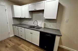 1311 Barbara Dr, San Marcos, TX 78666 - Photo 3
