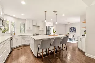 7413 Lakewood Dr, Austin, TX 78750 - Photo 3