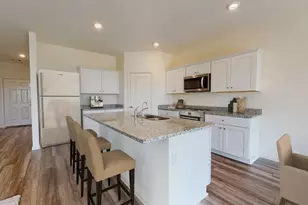 1019 Charles Joseph Cv, Hutto, TX 78634 - Photo 3