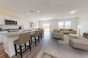 1019 Charles Joseph Cv, Hutto, TX 78634 - Photo 5