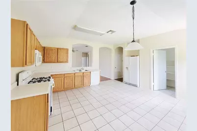 503 Lafayette Square Drive, Leander, TX 78641 - Photo 5