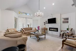 1703 Meadowbrook Dr, Austin, TX 78703 - Photo 15