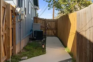 1411 Fairfield Dr, Austin, TX 78758 - Photo 27