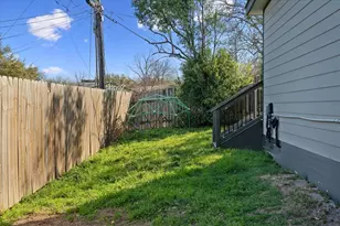 1411 Fairfield Dr, Austin, TX 78758 - Photo 23