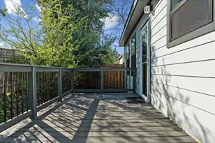 1411 Fairfield Dr, Austin, TX 78758 - Photo 21