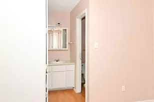 400 W 34th St, Austin, TX 78705 - Photo 13