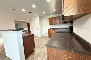 1152 Hyde Park Dr, Round Rock, TX 78665 - Photo 5