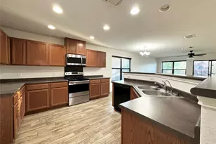 1152 Hyde Park Dr, Round Rock, TX 78665 - Photo 1