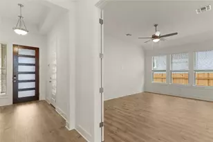 105 Arcilla Pass, Liberty Hill, TX 78642 - Photo 5