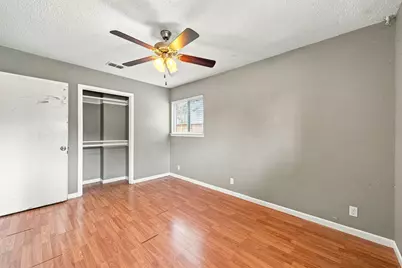 7004 Whispering Oaks Drive, Austin, TX 78745 - Photo 17