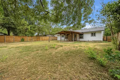 7004 Whispering Oaks Drive, Austin, TX 78745 - Photo 25
