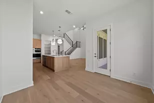 201 Ensberg Ln, Liberty Hill, TX 78642 - Photo 3