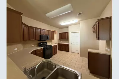 2520 Butler Way, Round Rock, TX 78665 - Photo 5