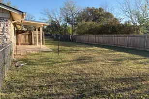 12401 Willow Wild Dr, Austin, TX 78758 - Photo 9