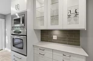 5614 Shoalwood Ave, Austin, TX 78756 - Photo 19