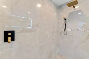 6604 Lexington Rd, Austin, TX 78757 - Photo 21