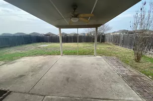 13417 Breezy Meadow Ln, Manor, TX 78653 - Photo 21