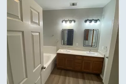 13417 Breezy Meadow Lane, Manor, TX 78653 - Photo 13