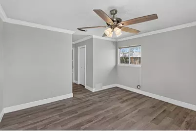 8602 Colonial Drive, Austin, TX 78758 - Photo 13