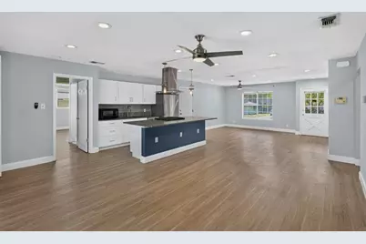 8602 Colonial Drive, Austin, TX 78758 - Photo 7