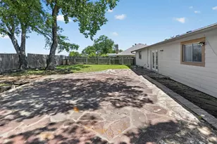 8602 Colonial Dr, Austin, TX 78758 - Photo 29