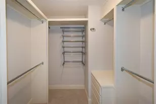 4607 Bridlewood Dr, Austin, TX 78727 - Photo 19