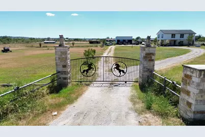 1228 Fm 969, Bastrop, TX 78602 - Photo 3