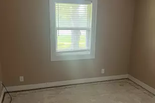 204 N Rockdale St, Lexington, TX 78947 - Photo 27