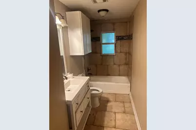204 N Rockdale Street, Lexington, TX 78947 - Photo 15
