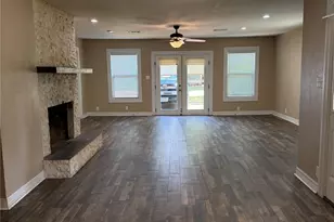 204 N Rockdale St, Lexington, TX 78947 - Photo 7