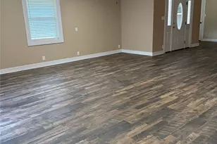 204 N Rockdale St, Lexington, TX 78947 - Photo 9