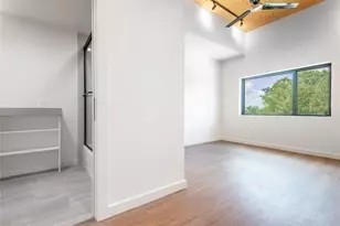 3515 Webberville Rd, Austin, TX 78702 - Photo 9