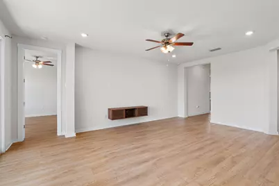 2024 Centerline Lane, Georgetown, TX 78628 - Photo 5